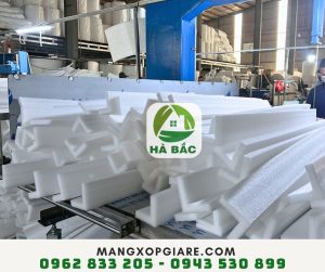 nep-goc-thanh-v-xop-pe-foam