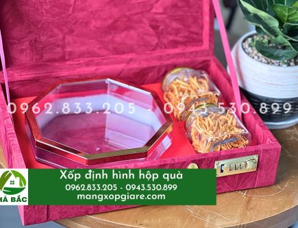 xốp định hình hộp quà
