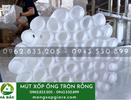 Mút xốp ống tròn rỗng